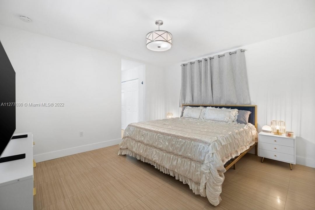 811 Capri St - Photo 27