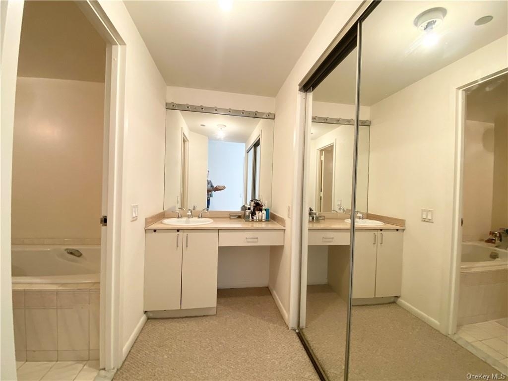 50 E Hartsdale Avenue - Photo 8