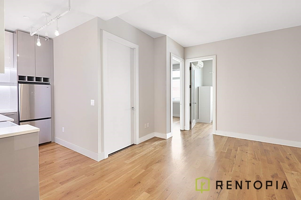 1003 Greene Avenue - Photo 1