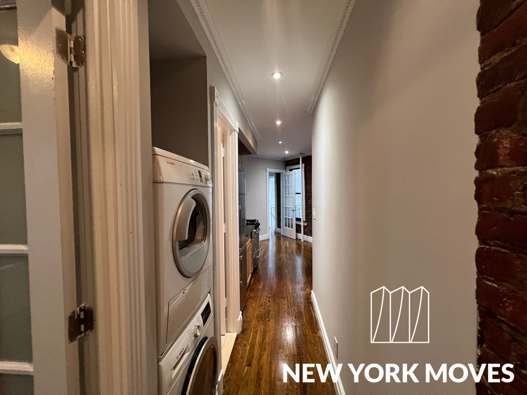 410 East 13th Street - Photo 7