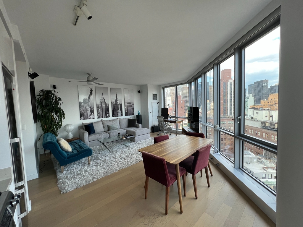 160 Madison Avenue - Photo 1