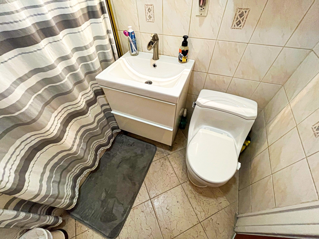 62-86 60th Drive - Photo 5