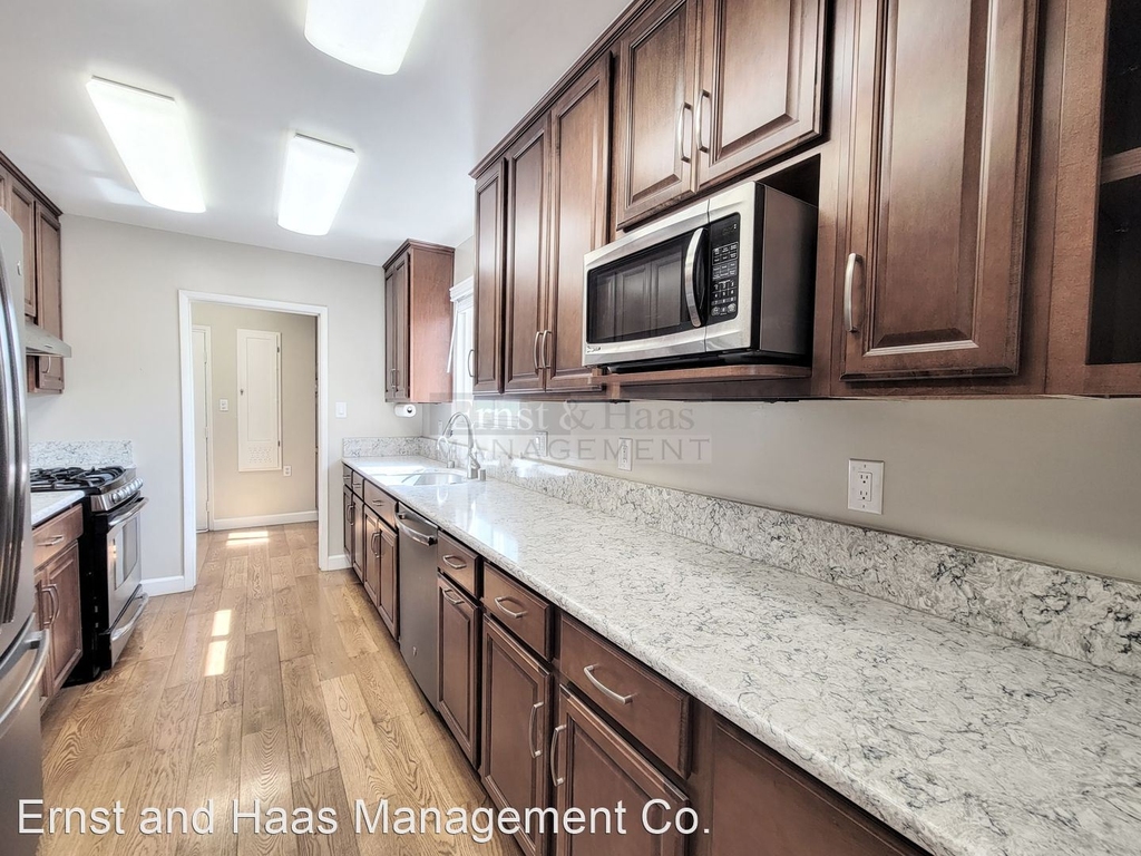 6953 Henrilee St. - Photo 12