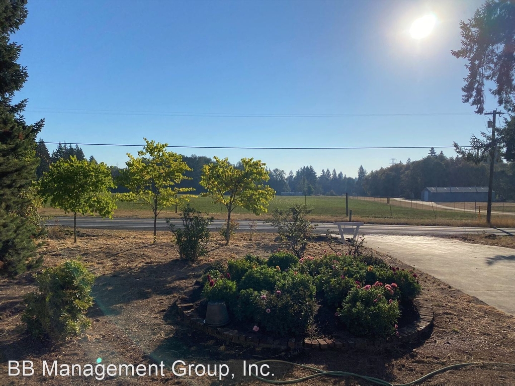 20199 Sw Elwert Rd - Photo 1