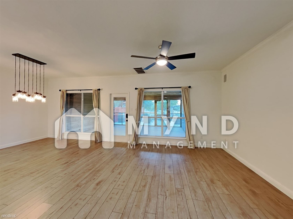 8917 Mountain Shadows Cv Apt B - Photo 11