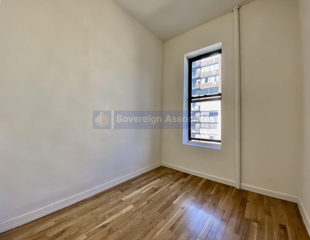 1270 First Avenue - Photo 8