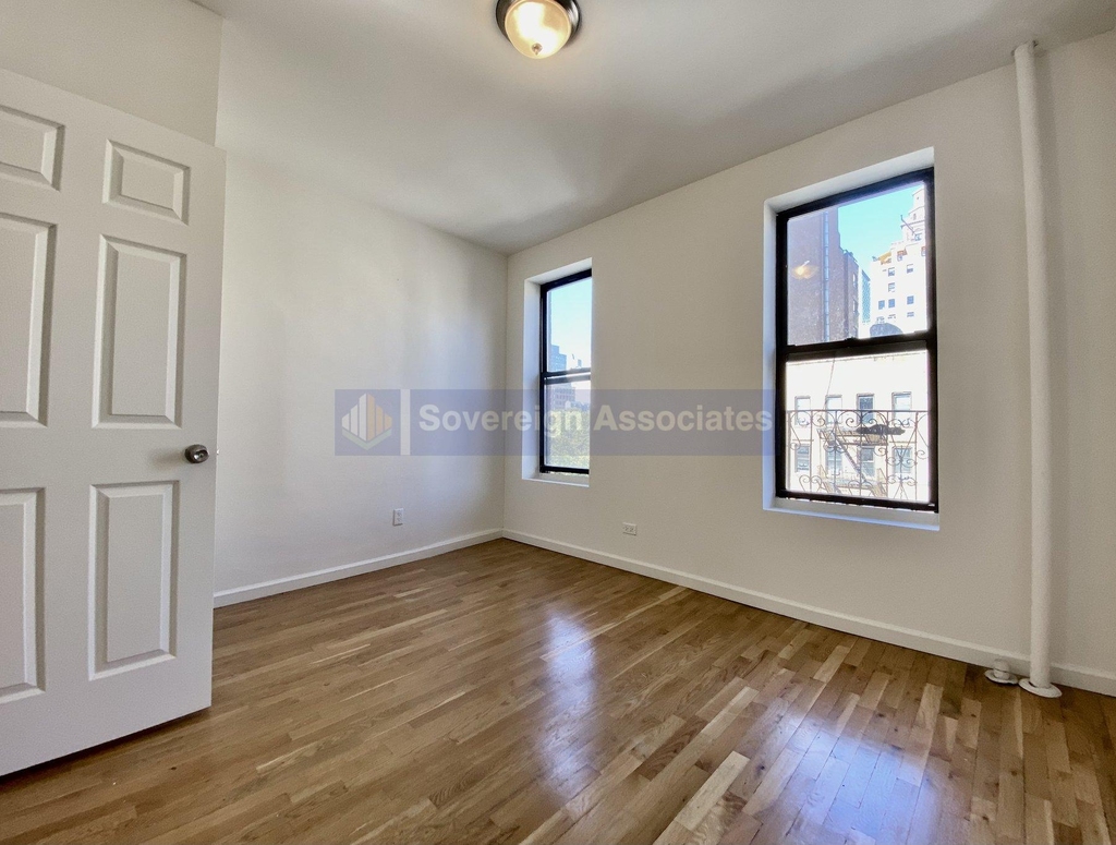 1270 First Avenue - Photo 0