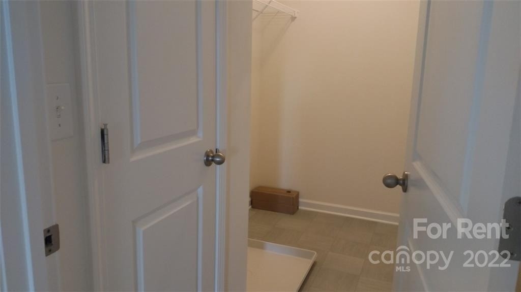 142 Cromwell Drive - Photo 13