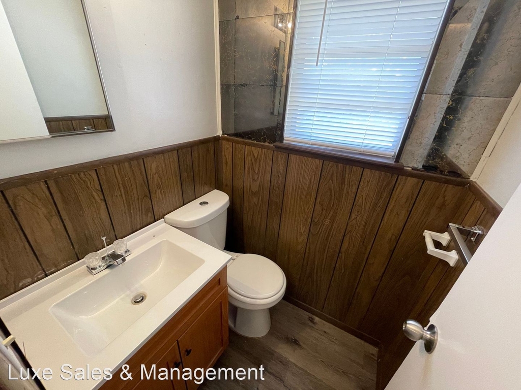 1020 Sw 68th Street - Photo 30