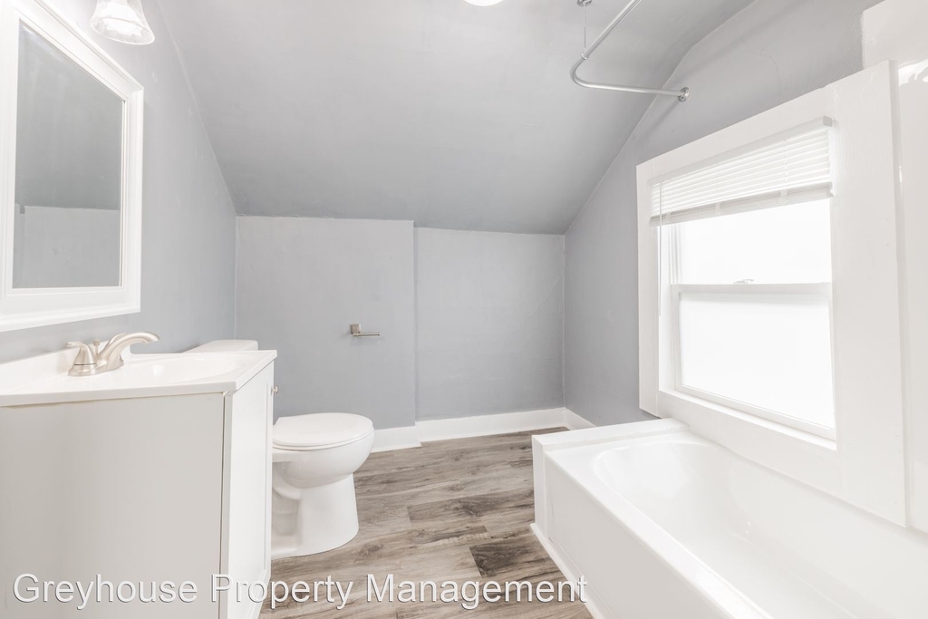 220 4th Street - Photo 13