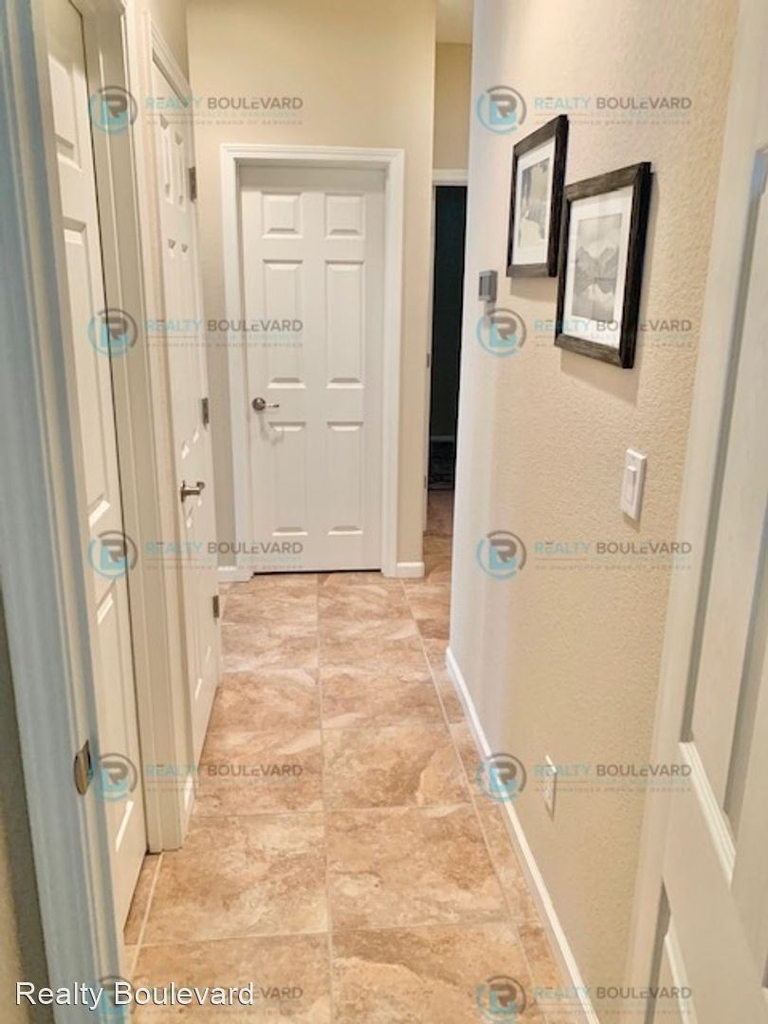 10775 Grayslake Dr - Photo 28