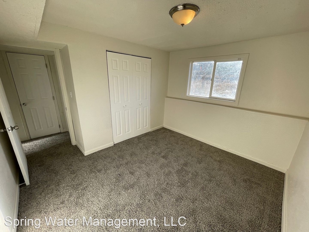 1072 Cambridge Avenue - Photo 12