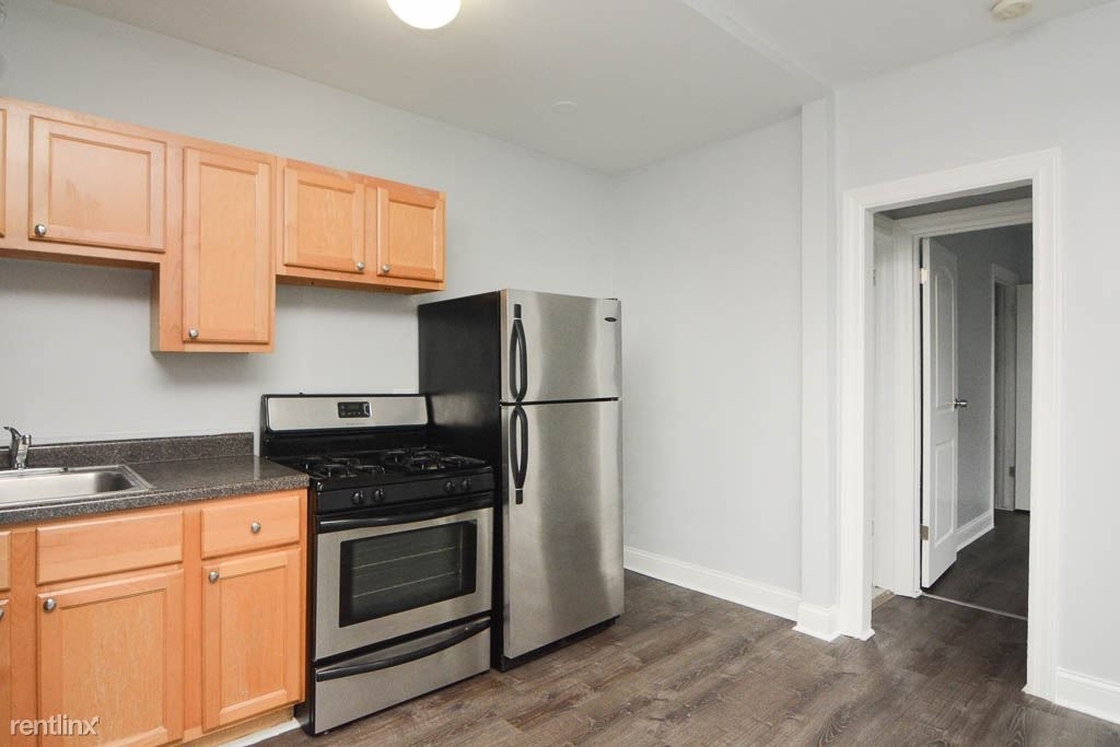 5860 N. Kenmore, Unit 412 - Photo 3