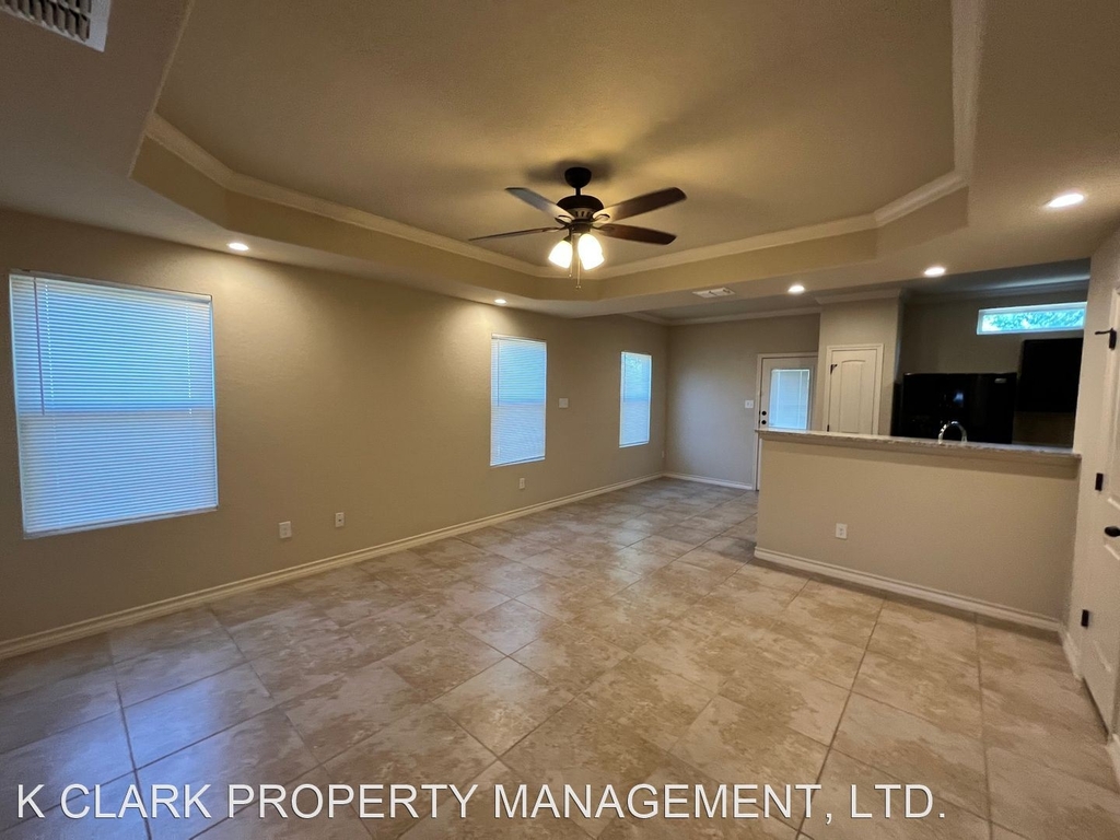 6874 Lakeview Dr #101 - Photo 1