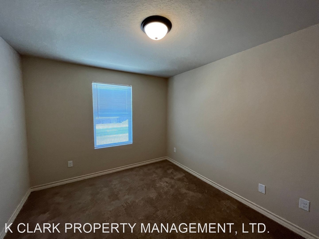 6874 Lakeview Dr #101 - Photo 21