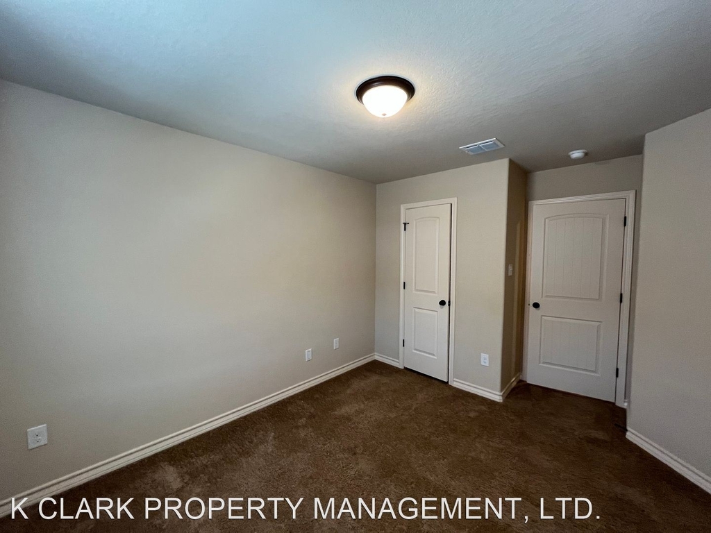 6874 Lakeview Dr #101 - Photo 3