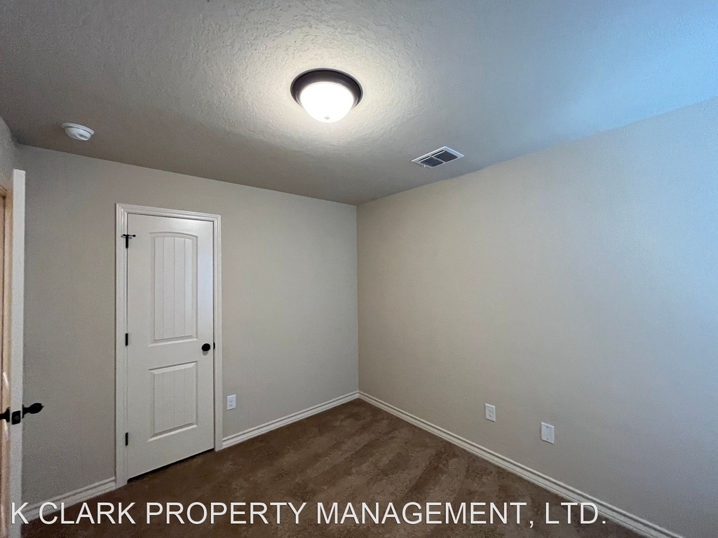 6874 Lakeview Dr #101 - Photo 28