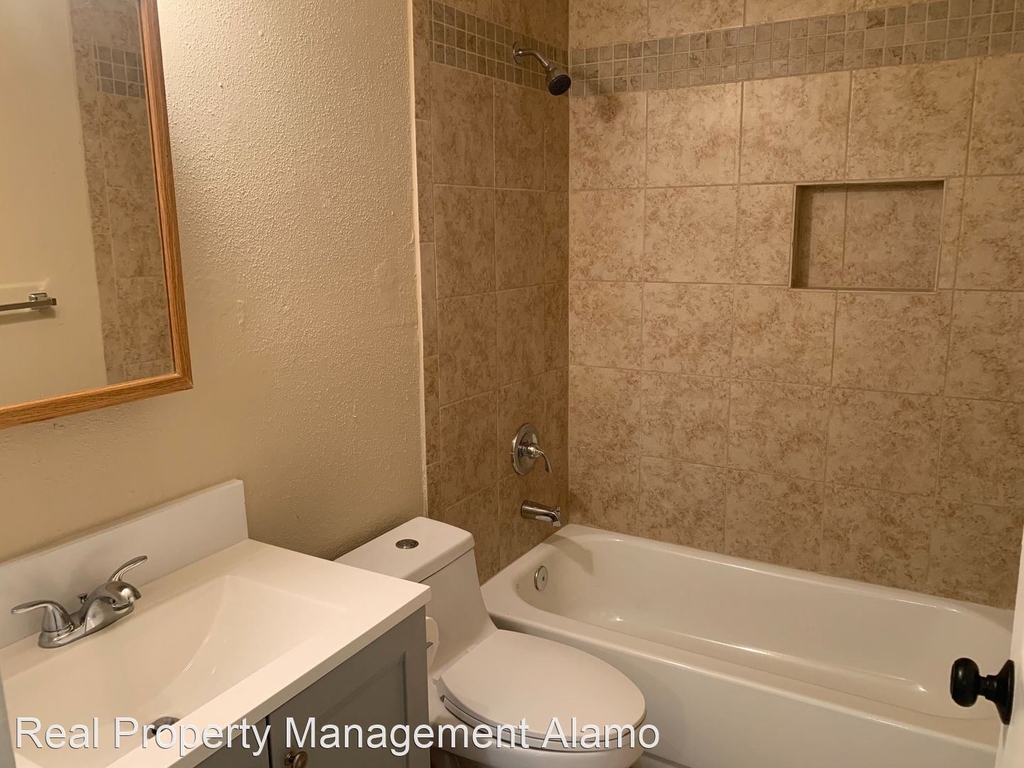 5018 Swann Lane - Photo 8