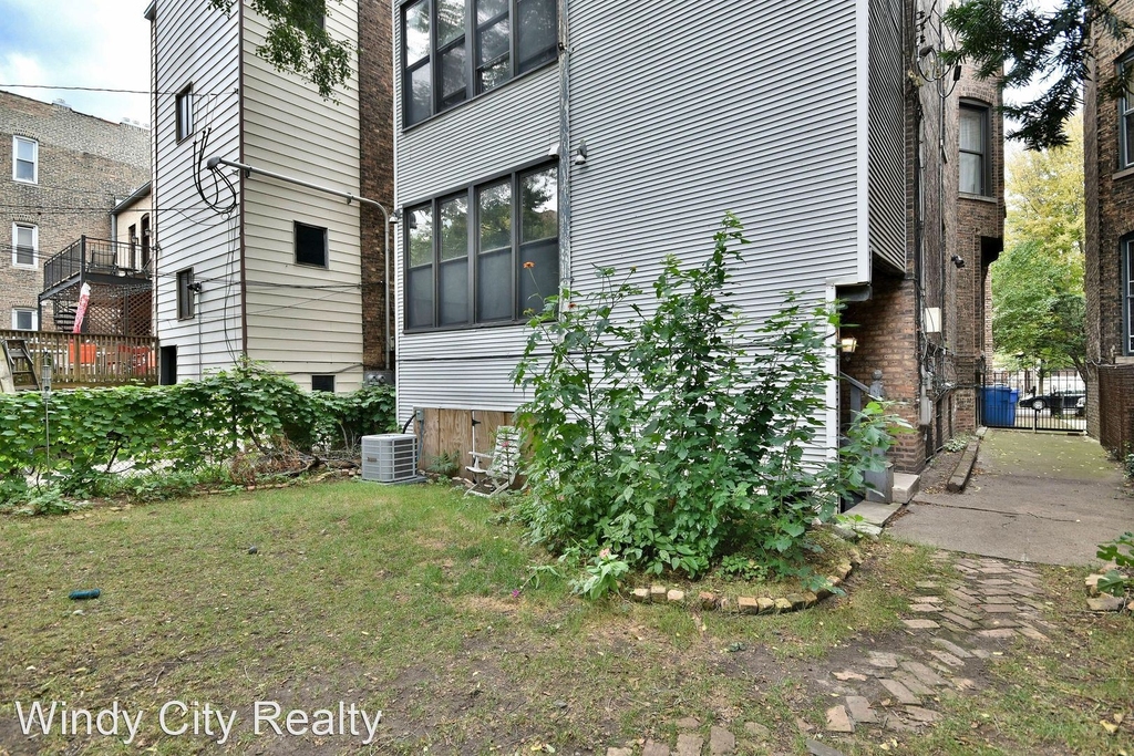 715 W Roscoe St - Photo 27