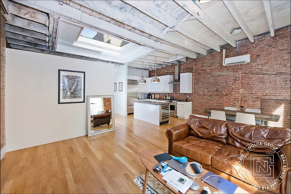 84 Franklin Street - Photo 1