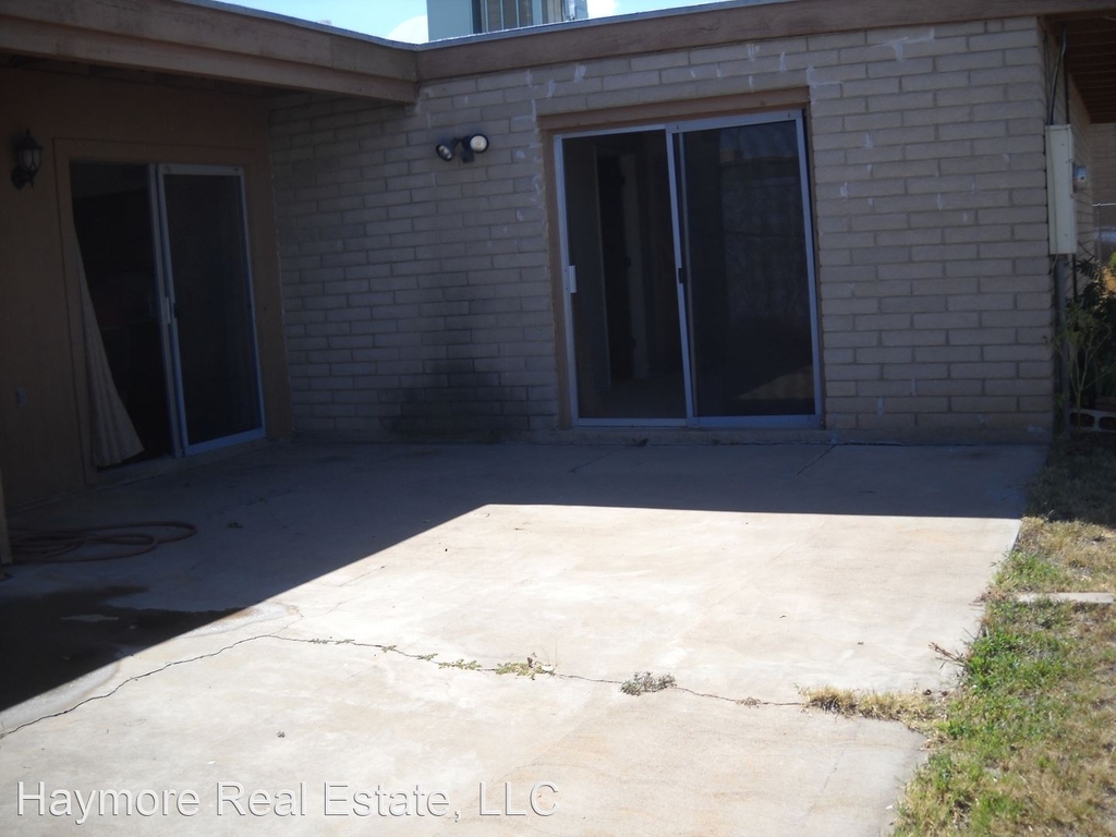 647 Steppe Place - Photo 13