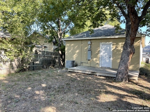 208 Logan - Photo 11