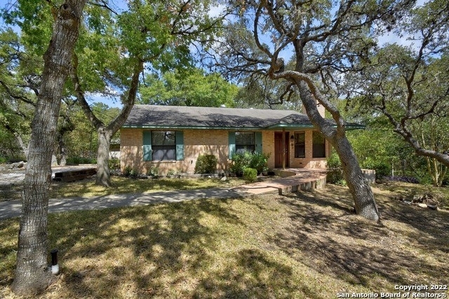 3691 Menger - Photo 0