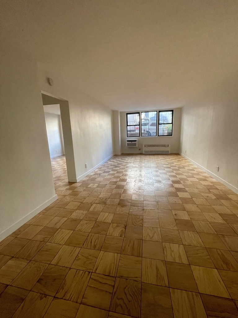 236 East 36th Street - Photo 1