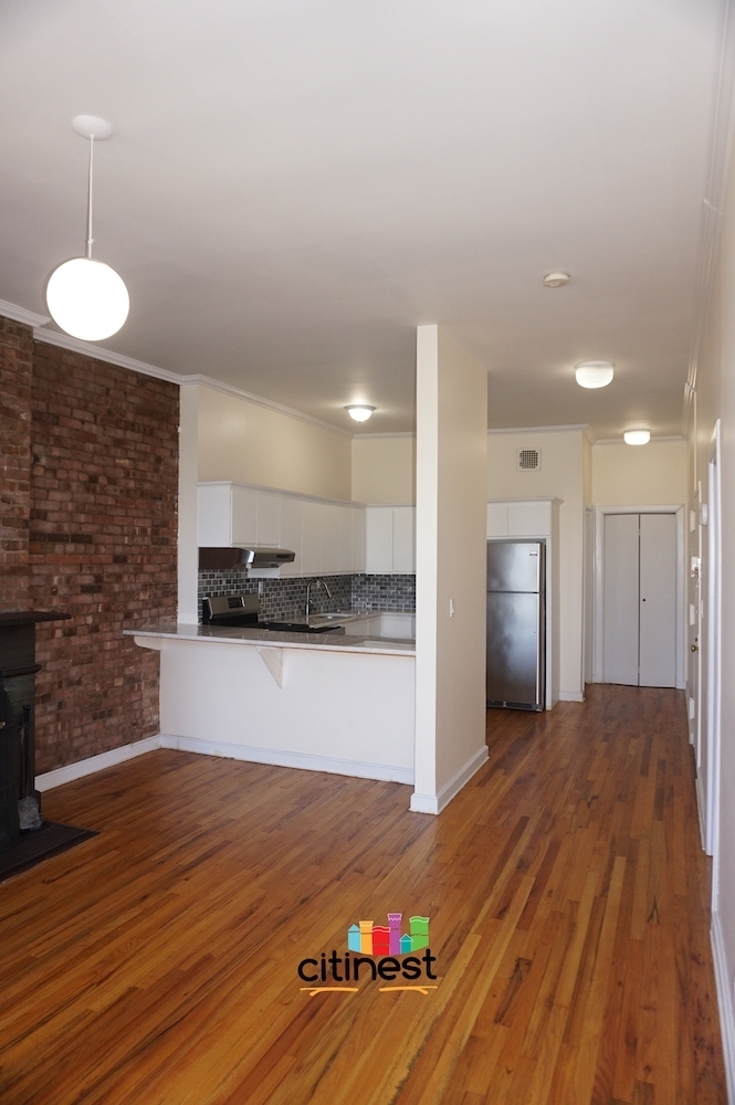 261 Flatbush Avenue - Photo 9