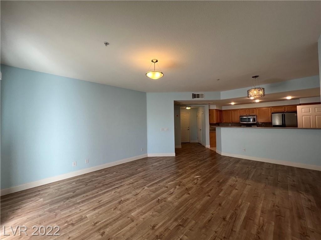 8777 West Maule Avenue - Photo 14