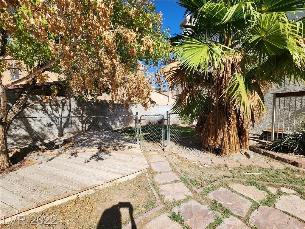 3801 Hidden Plateau Street - Photo 28