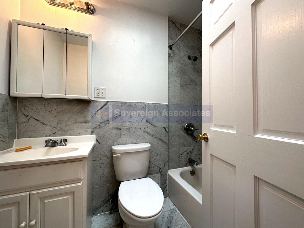 709 West 176th Street - Photo 4