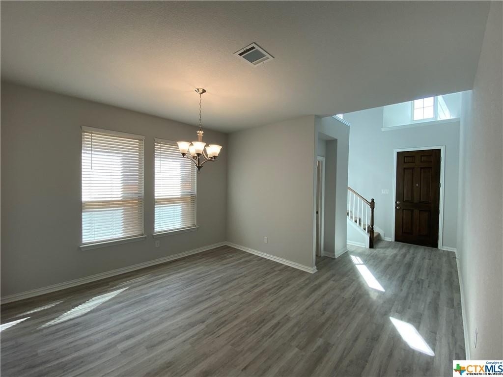 605 Silent Creek Cove - Photo 2