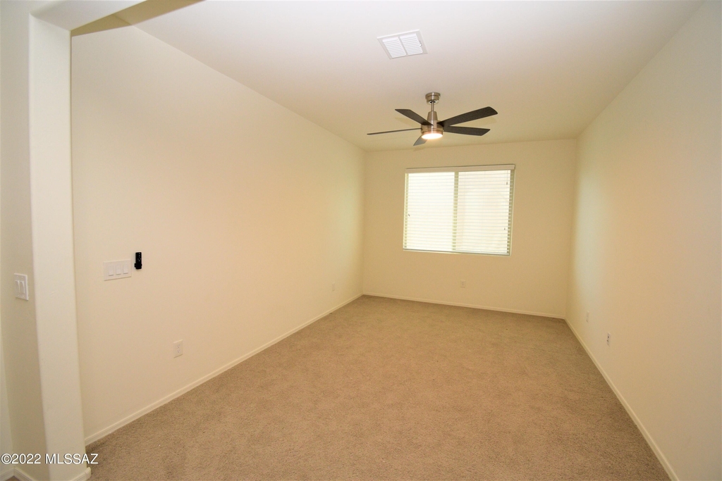 12468 N Sandby Green Drive - Photo 11