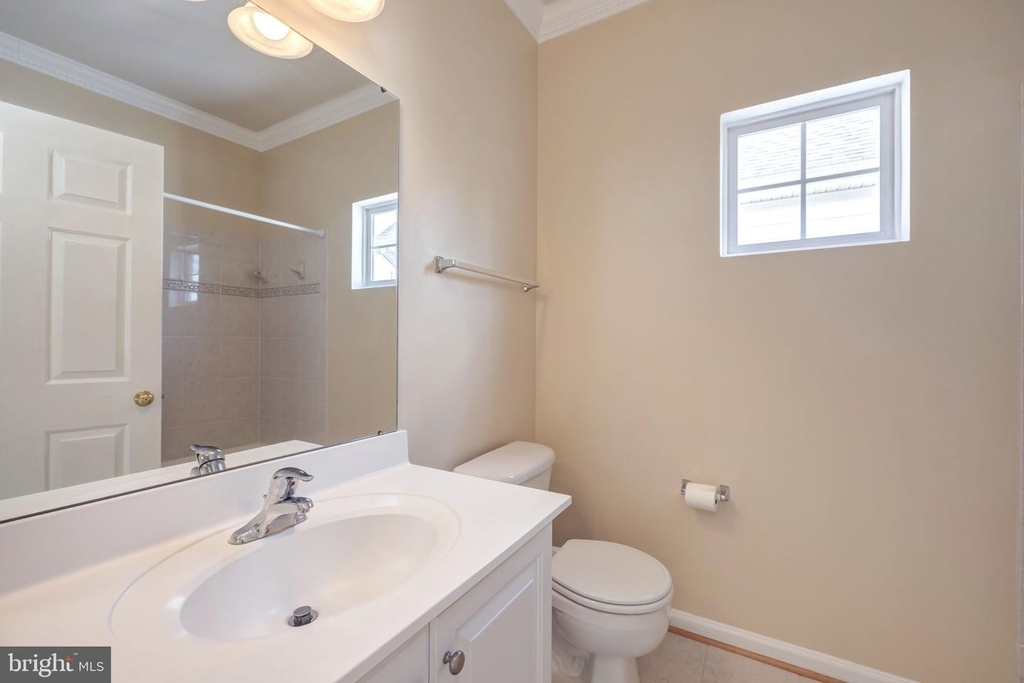 6361 Victor Gray Ct - Photo 31