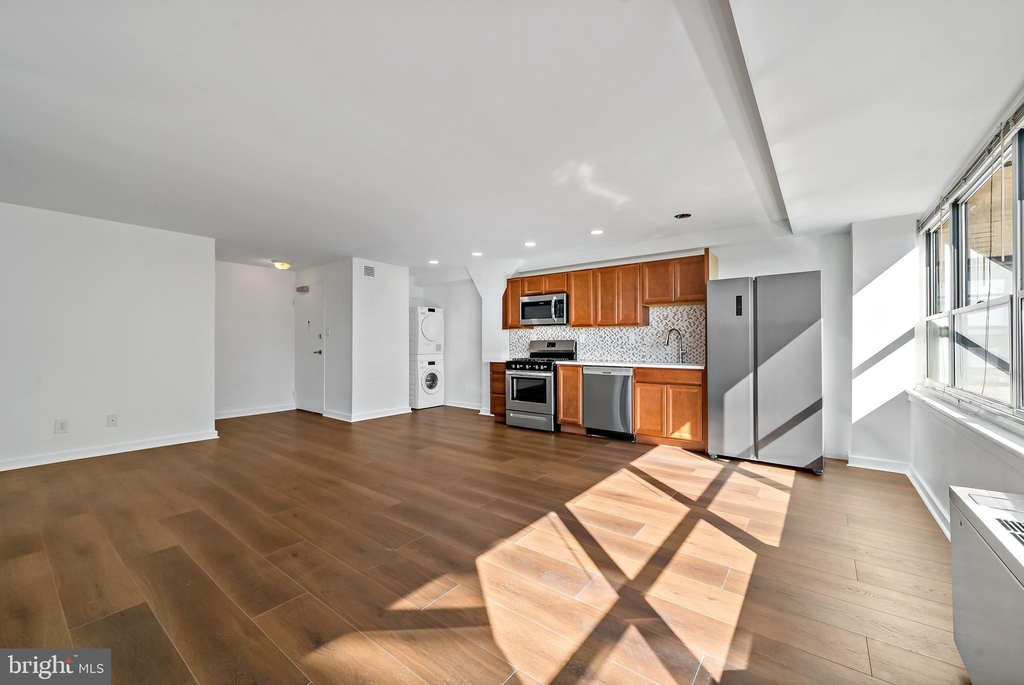 1806 Rittenhouse Square - Photo 3