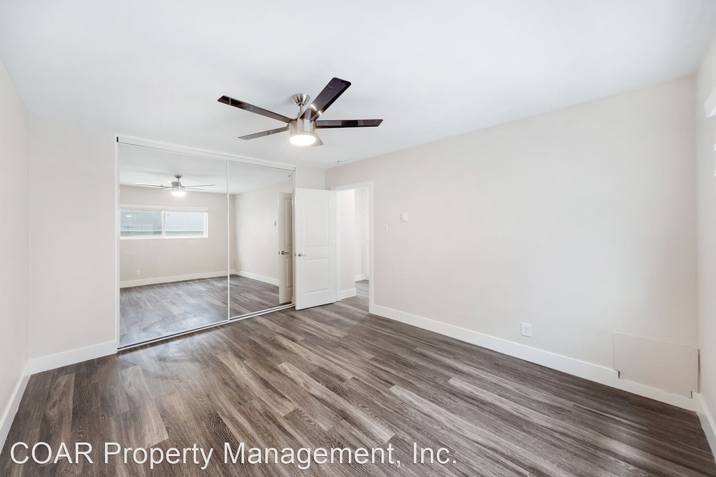 1761 Park Avenue - Photo 2