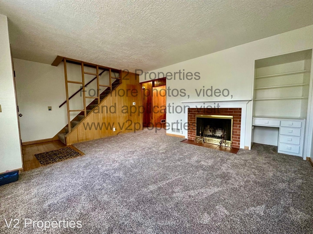 11356 Ne Glisan St - Photo 8