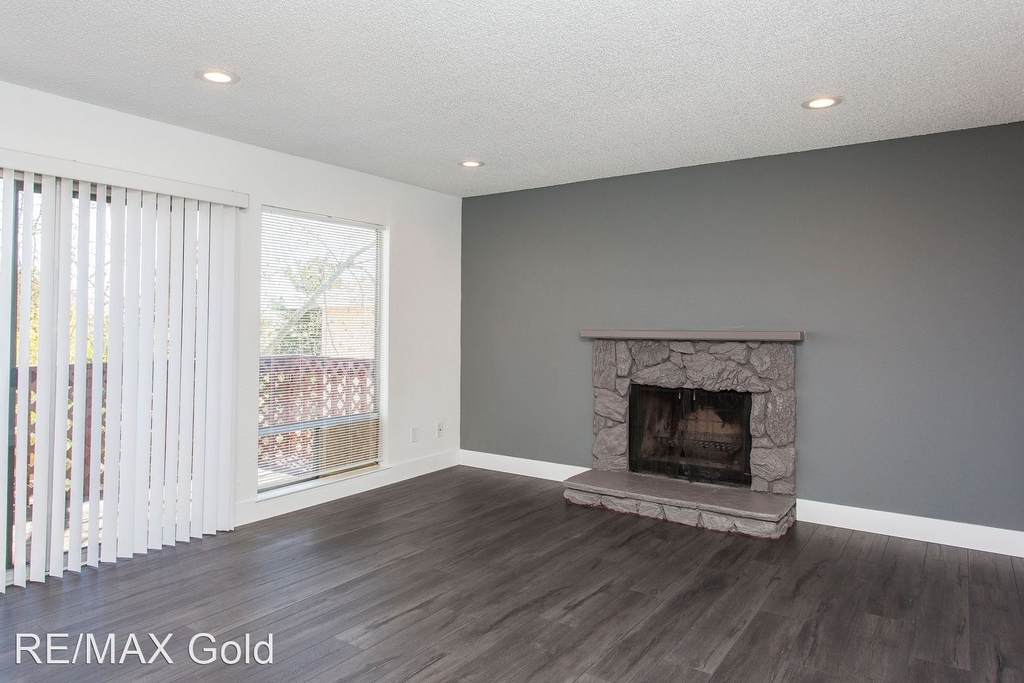 3070 Berrum Place - Photo 13