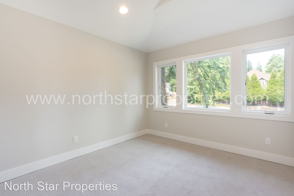 381 9th Street - Photo 22