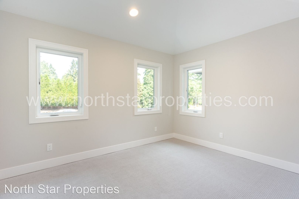 381 9th Street - Photo 26