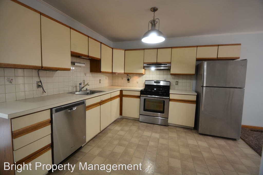 1011 Talcon Dr - Photo 6