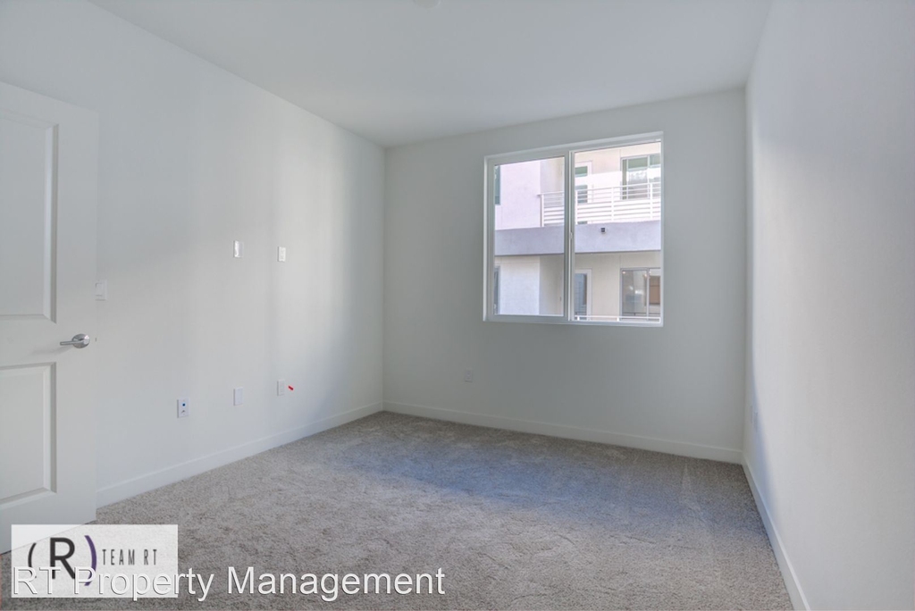 1406 Meridian St Unit 24 - Photo 29