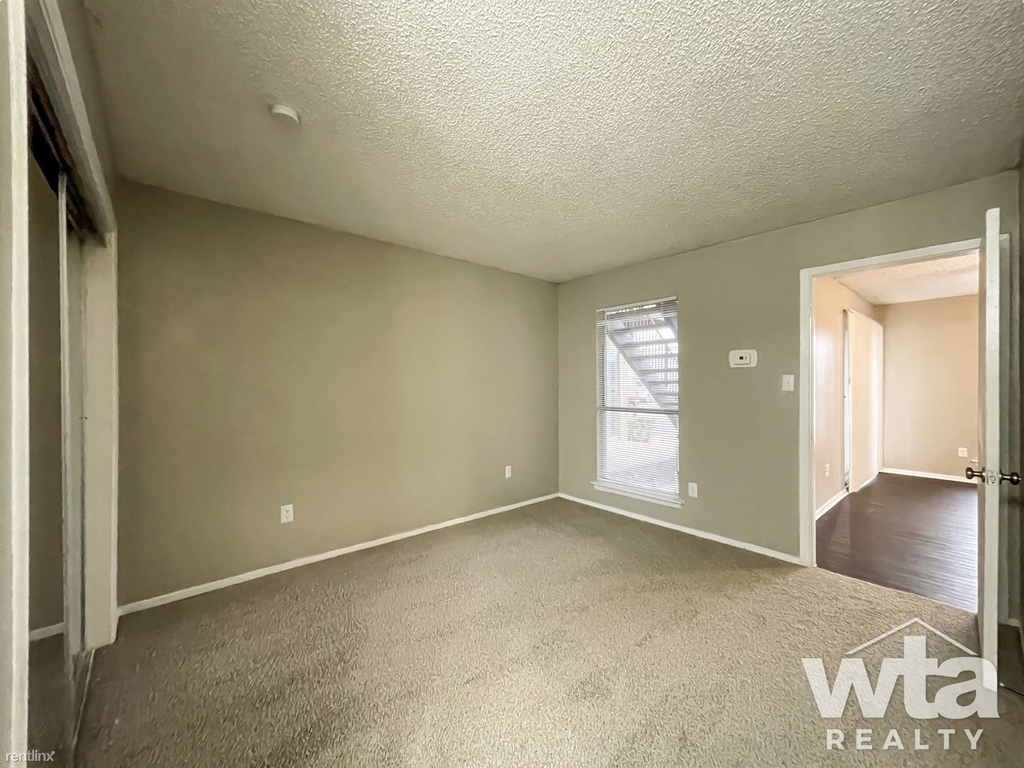 5230 Thunder Creek Rd - Photo 17