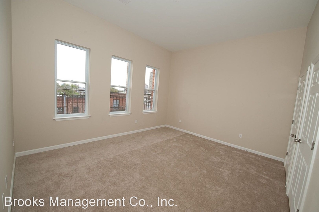 2300 N. Calvert St - Photo 5