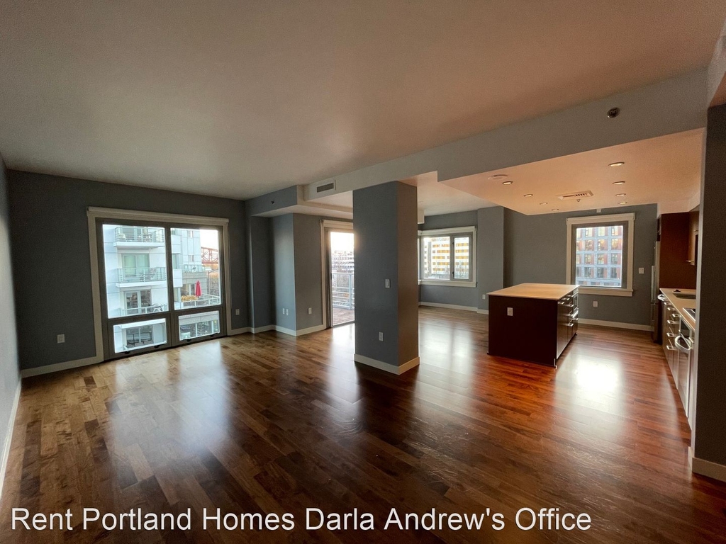 1310 Nw Naito Parkway #508 - Photo 8