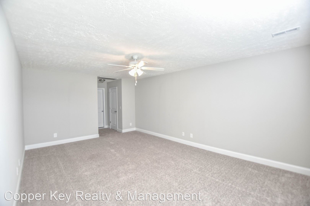 1183 Eagles Bluff Drive - Photo 17