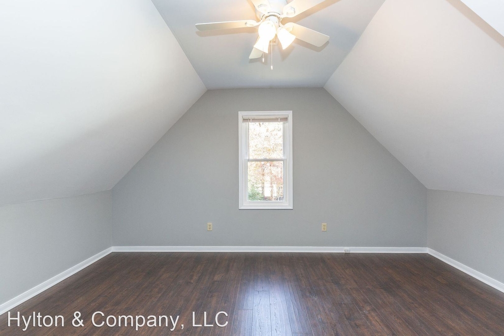 7506 Northford Lane - Photo 32