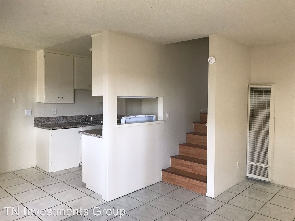 8100 Orangewood Ave. - Photo 13