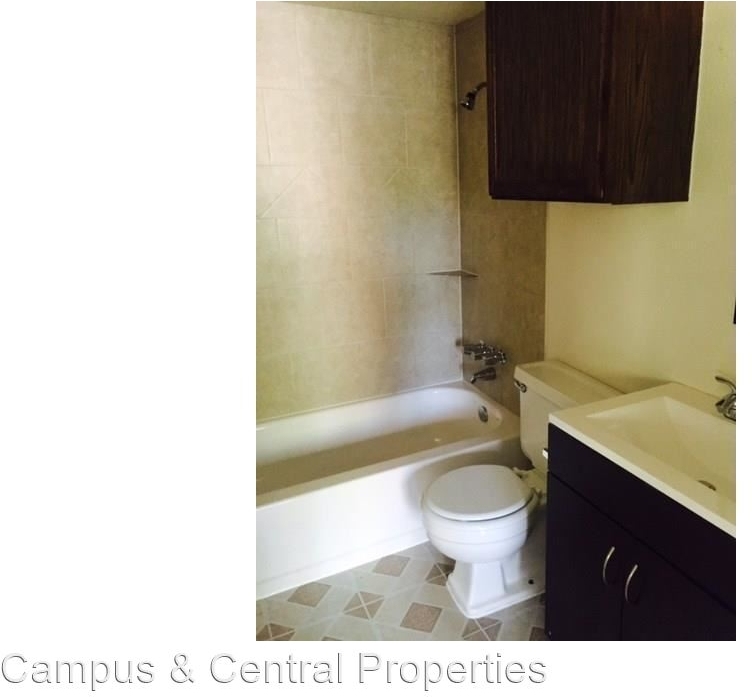 1010 W 23rd St. - Photo 2